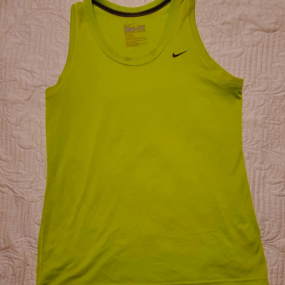 Workout tank top